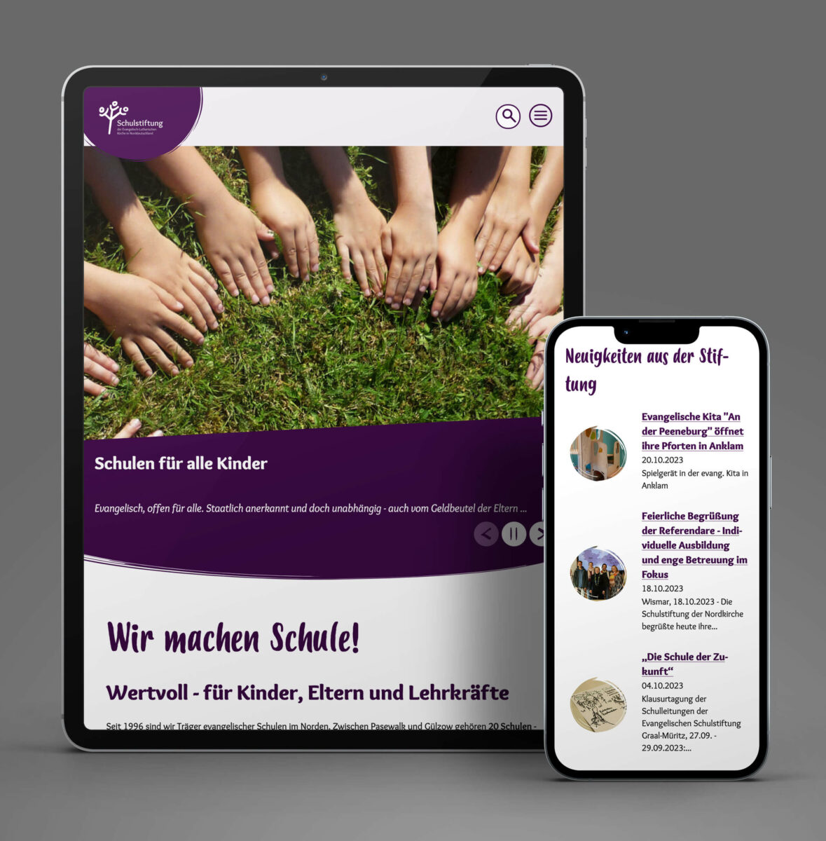 Ein Tablet und ein Smartphone nebeneinander zeigen die Website der Schulstiftung der Evangelisch-Lutherischen Kirche in Norddeutschland. Auf dem Tablet ist die Startseite und auf dem Smartphone die Neuigkeiten sichtbar